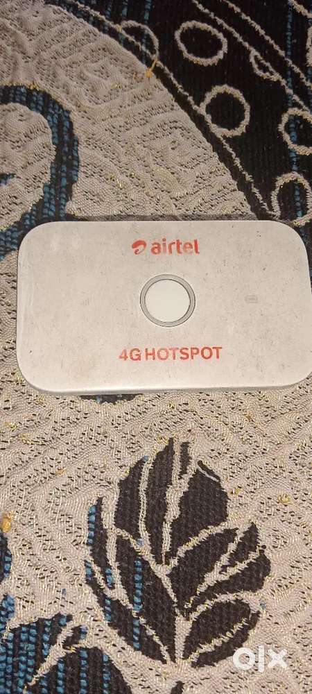 Dongals very good condition fast network sim dongal airtel