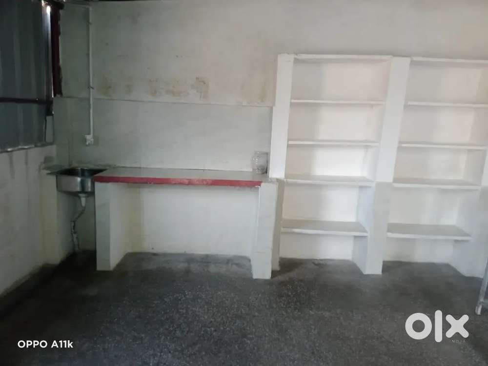 Room for rent only for students