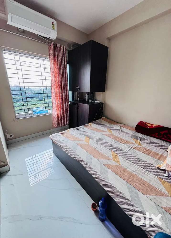 Looking for female flatmate in a 2 BHK.