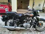 Royal Enfield Bullet 350 bike is on showroom condition.Bit negotiable