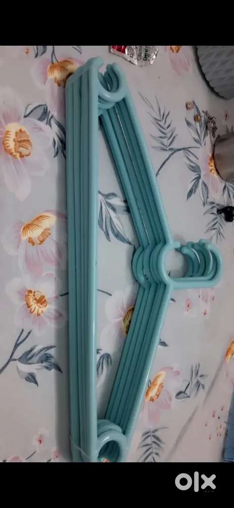 Cloth organiser hangers