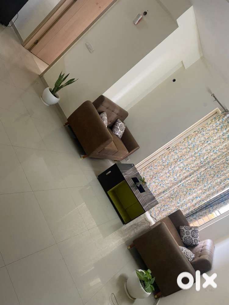 1ROOM ON RENT IN DLF M1 MANESAR SECTOR 1