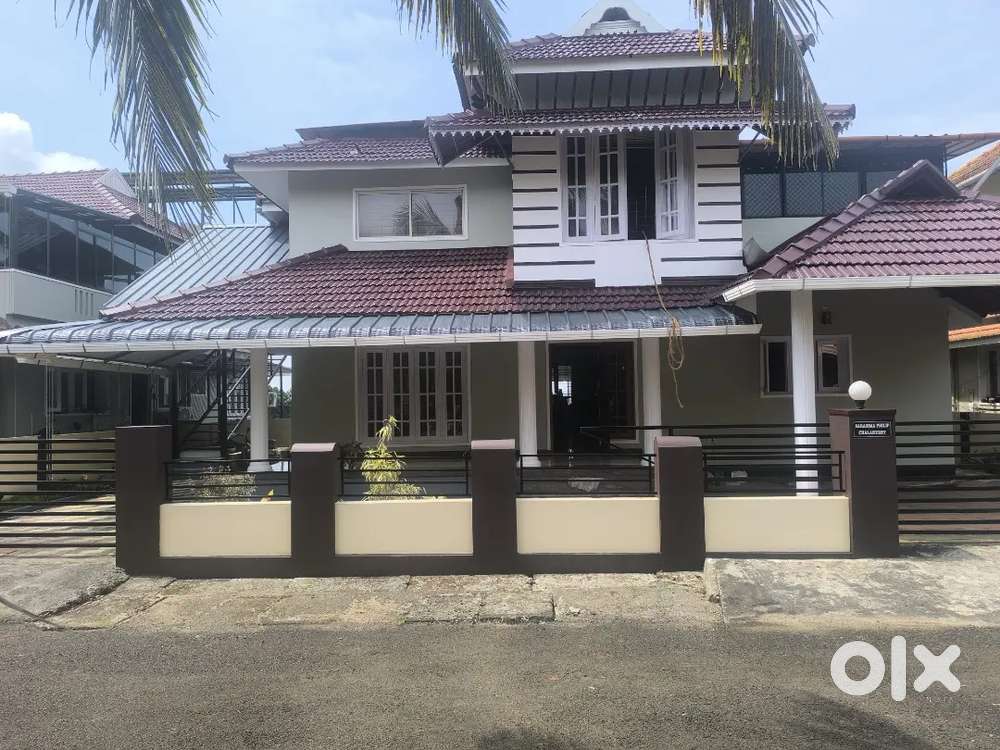 3bhk gated villa ground and 1st separate kitchen and 2covered car porc