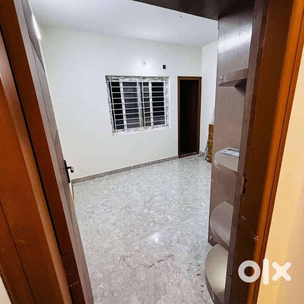 3 BHK Semi-Furnished Apartment for Lease in Parappana Agrahara