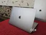 Apple Macbook Pro i7/32gb/512gb/5.5GB Graphics 16inch Retina Touchbar