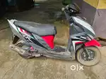 Yamaha scooty Cygnus ray zr