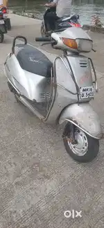Honda kick start scooty average condition