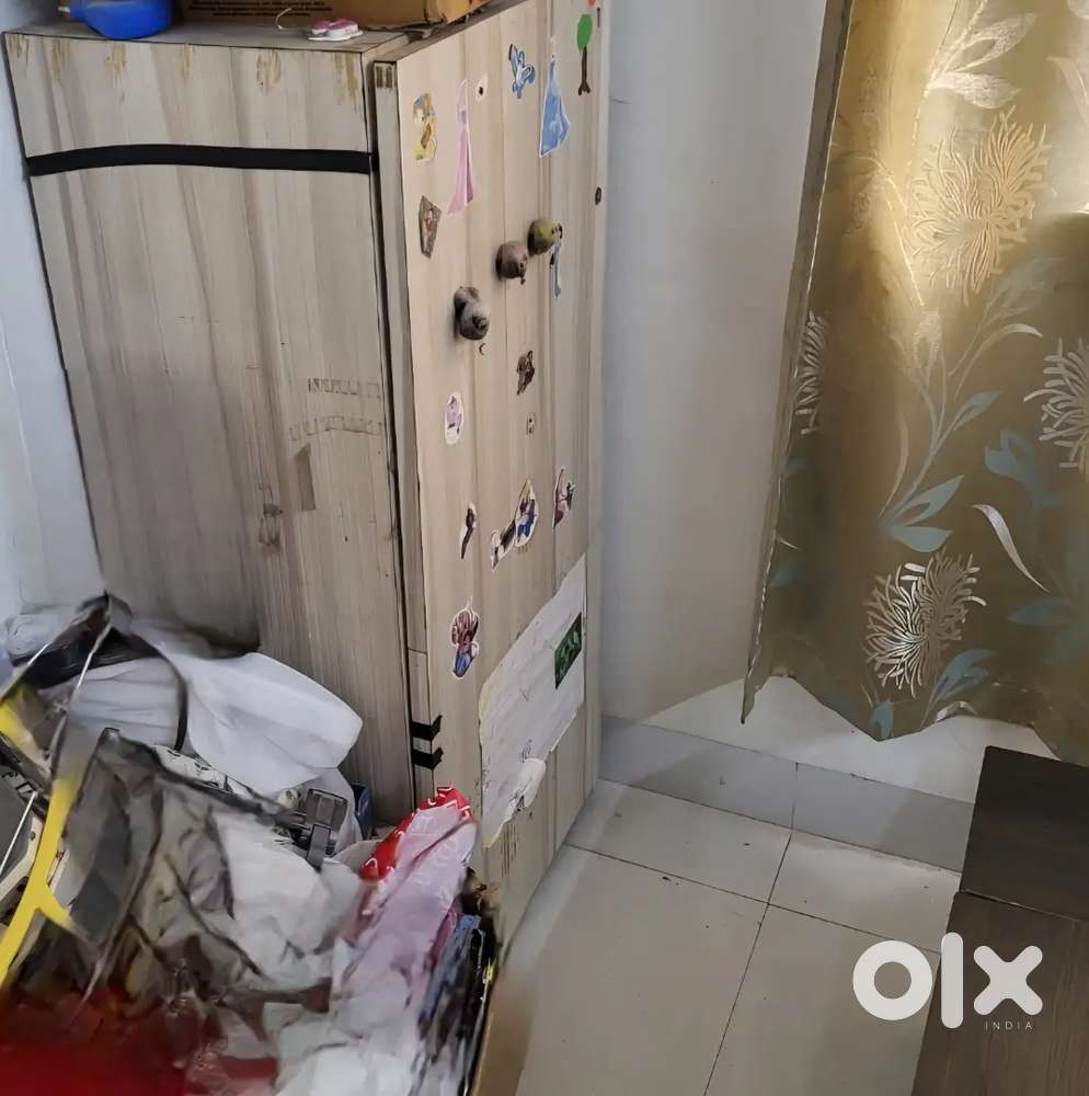 Cabinet in Perfect condition