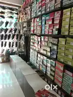 Juta dukan me Kam karne ke liye ladko ki awaskta h