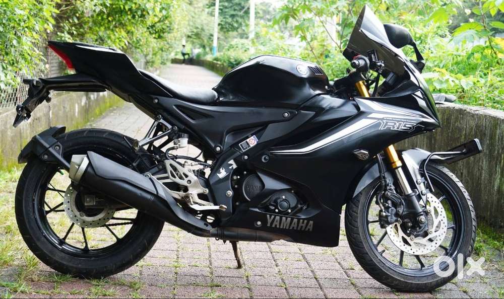 Yamaha R15 V4 2022 Model Single Owner In Excellent Condition For Sale