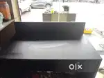 Computer table