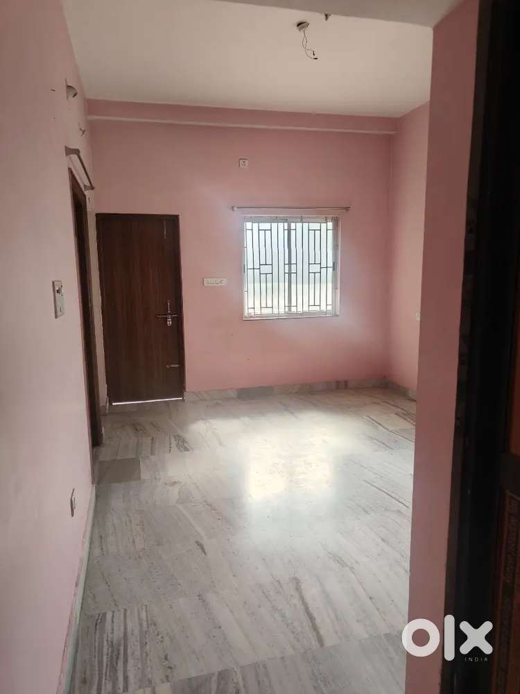 1BHK Semi Furnished Flat for Rent