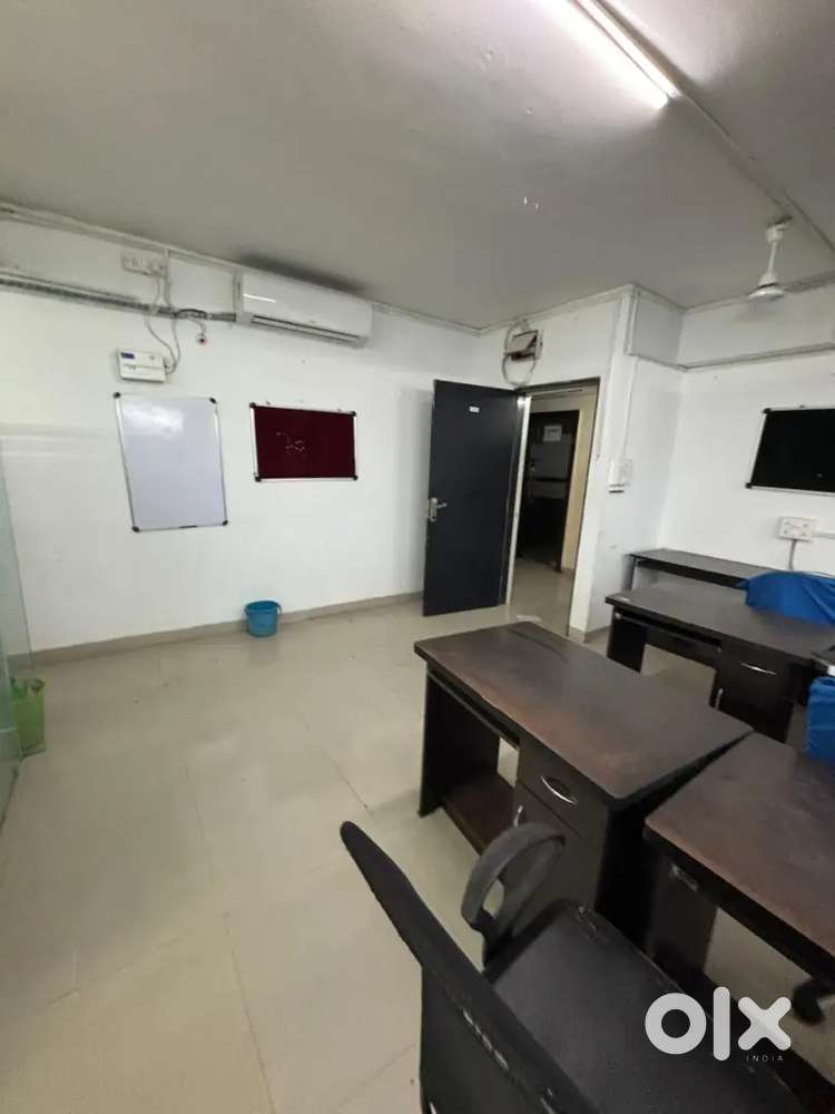 Fully furnished office space available in lantern square indore