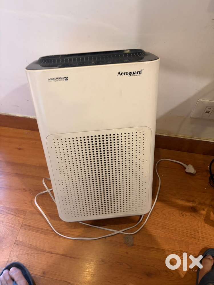 AIR PURIFIER
