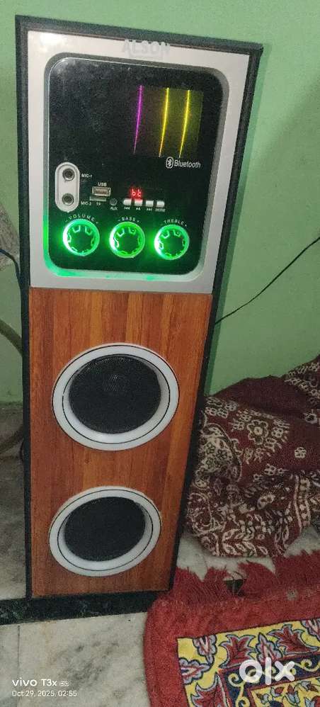 160WT TOWER SPEAKER