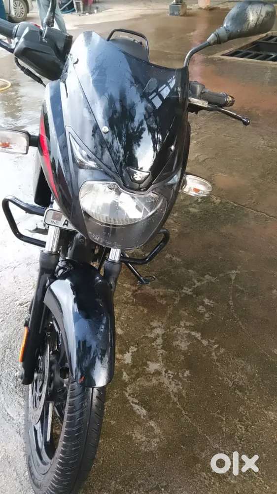 Pulsar 125 Bajaj Rs-72000