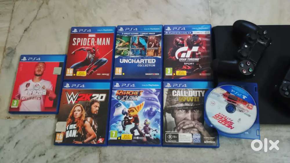 Ps4 Slim 1 TB with 19inch Monitor