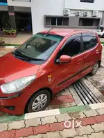 Hyundai i10 magna 2012model 3-owner Insurance running Android system