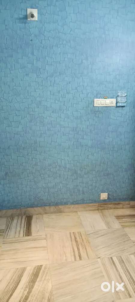 Individual House for rent. Only for Employees and Hindus. No bargains.