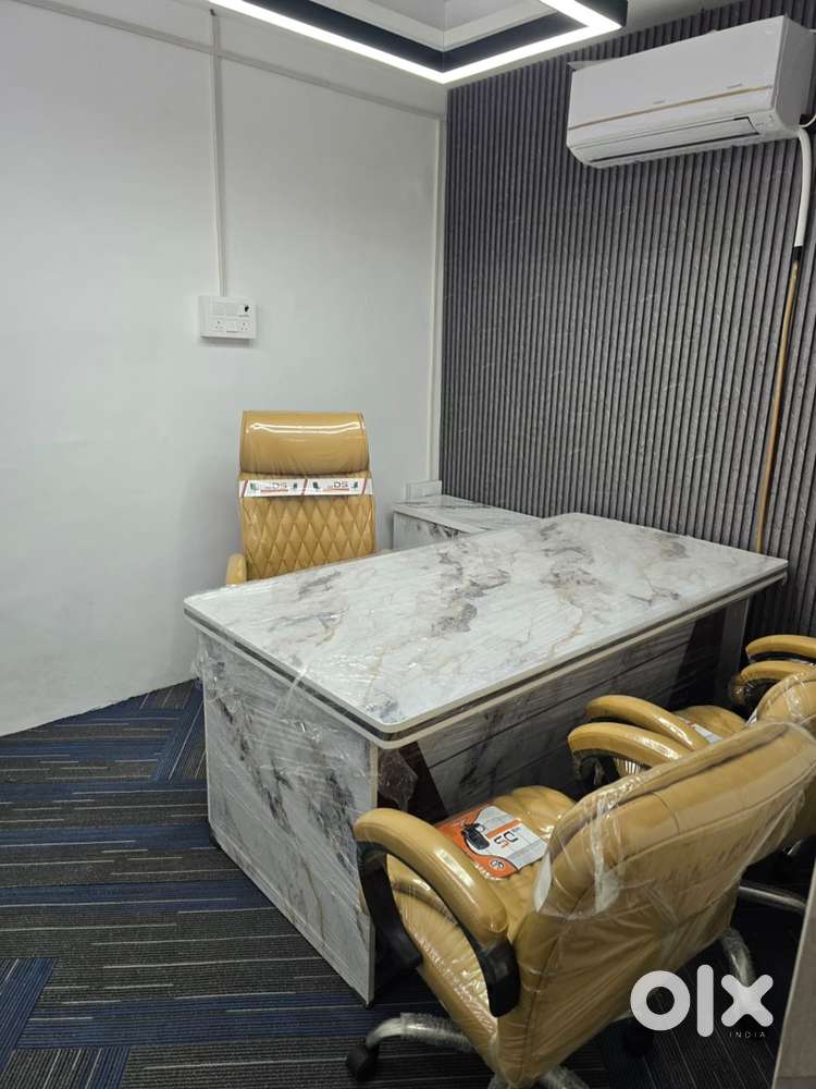 1,Boss cabin 15 workstation new luxury fully furnished