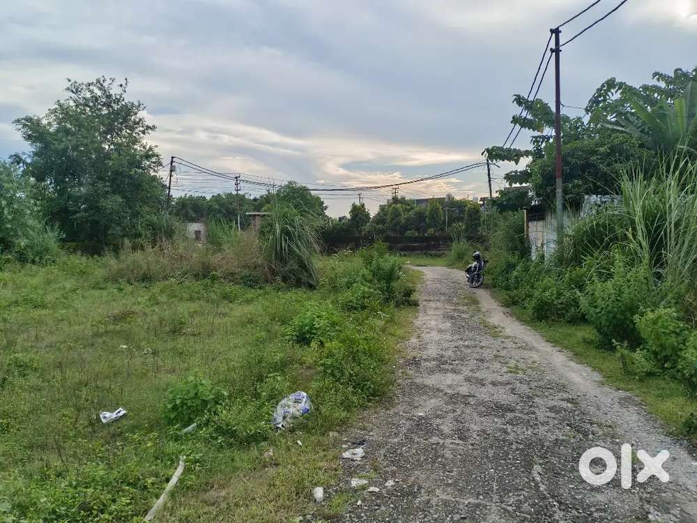 Plot for sale , Ramdhan colony near shivalik nagar