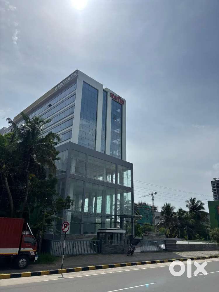 Furnished office space available at kundannoor 4000 sqft