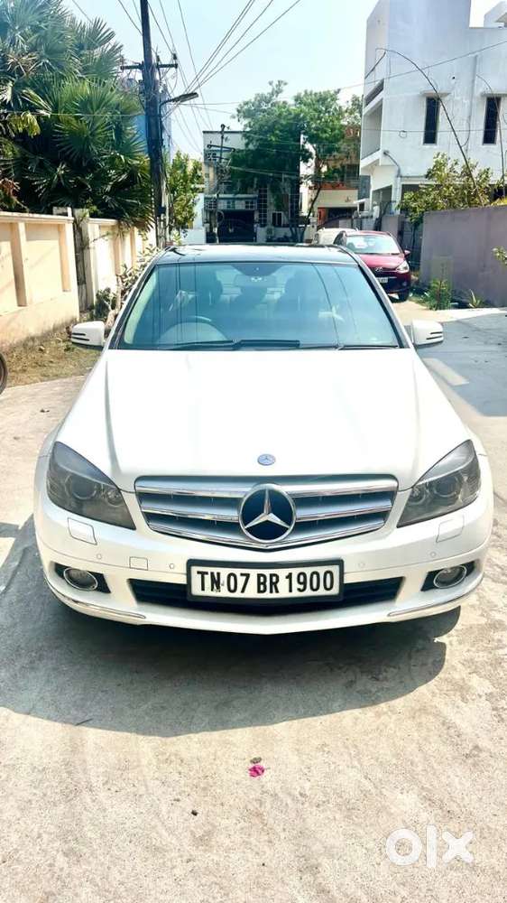 Mercedes-Benz C-Class 2011 Diesel 114000 Km Driven
