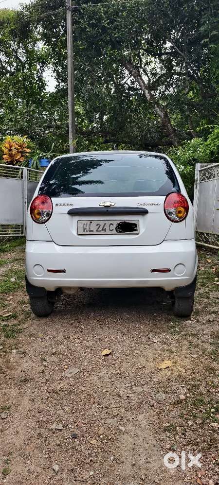 Chevrolet Spark 2011 Petrol Well Maintained