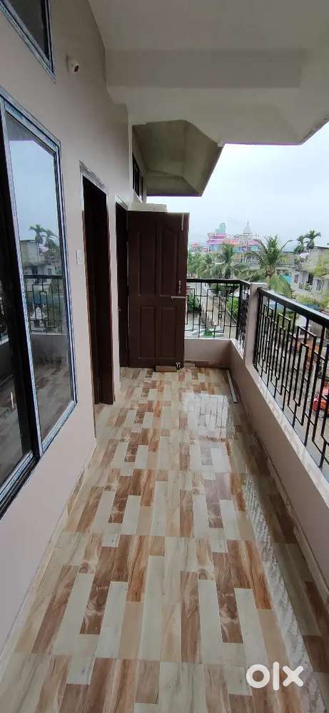 One unit(2 rooms,kitchen,toilet) available on rent