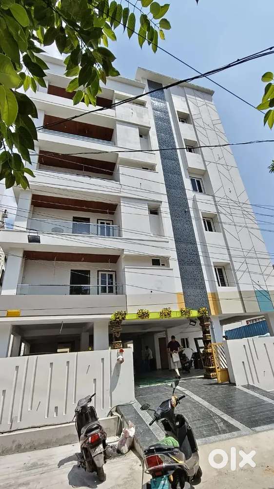 LUXURY 3BHK FLAT FOR SALE FOR BEST PRICE