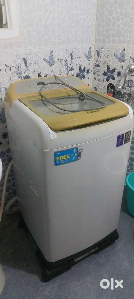 Samsung 6.2Kg Washing Machine in Good Condition - Free Stand and Cover