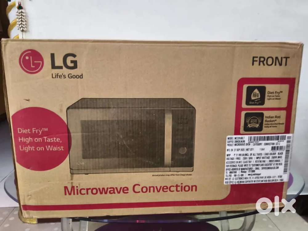 Microwave just a month old and warranty available LG 32L