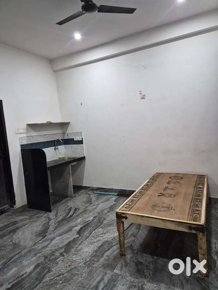 1ROOM ATTECH KITCHAN AND ATTECH LATBATH AND BALCONY