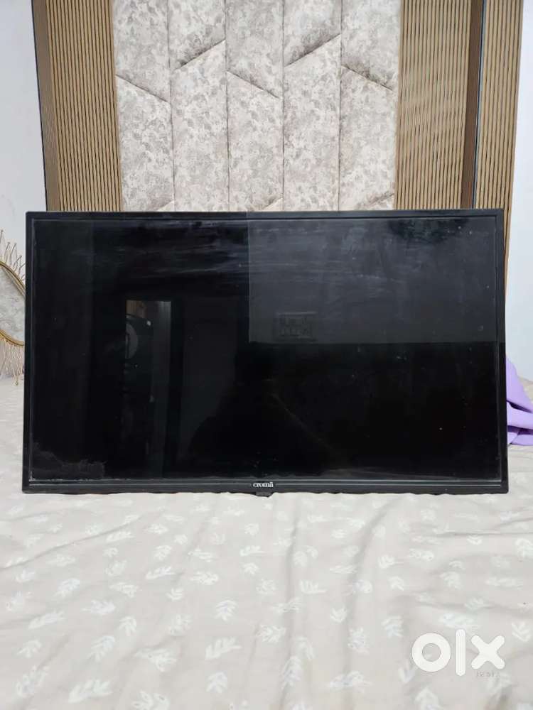 Croma LED Smart tv 32inch