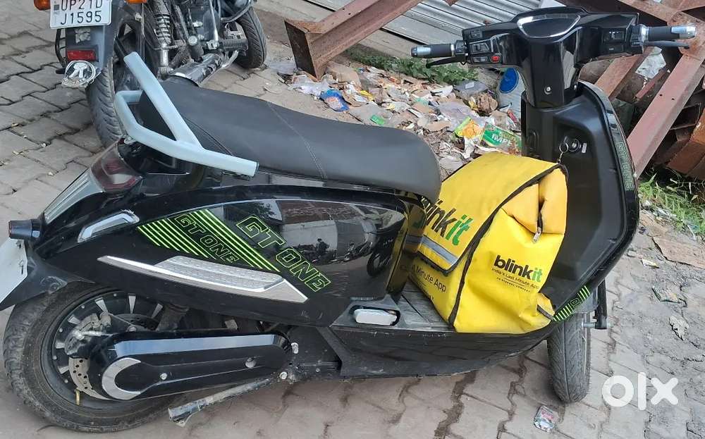 Electric scooter good candition