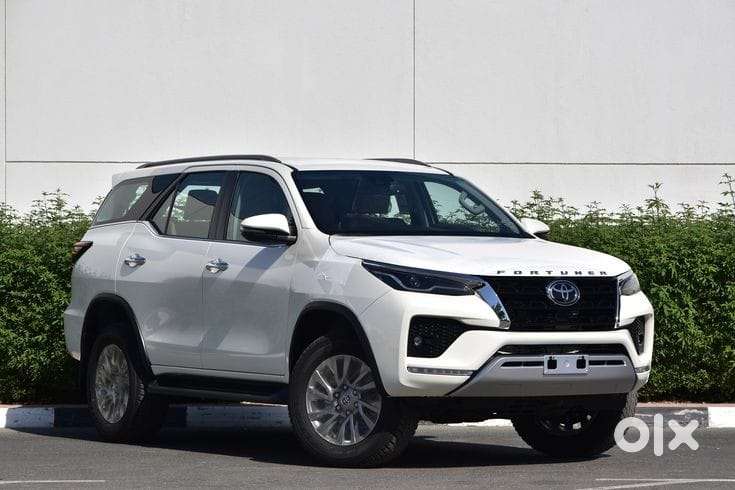 Toyota Fortuner 4X2 AT 2.8 Diesel, 2025, Diesel
