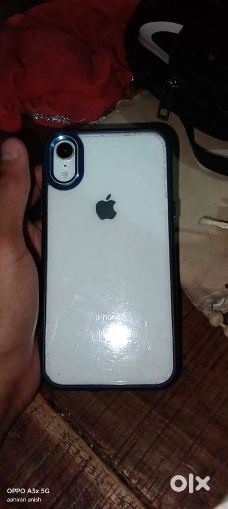 iPhone  XR