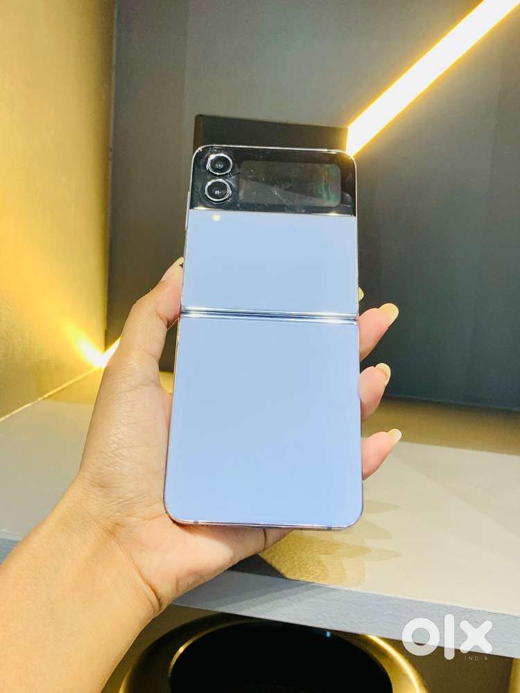 Samsung Flip 4 8GB/256GB