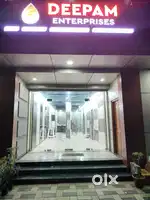 Tile loading staff in a tile shop