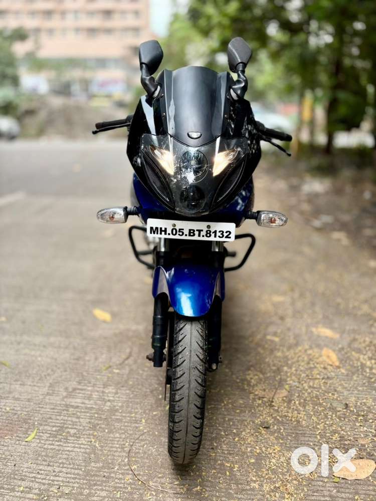 BAJAJ PULSAR 220 TOP CONDITION FOR SALE