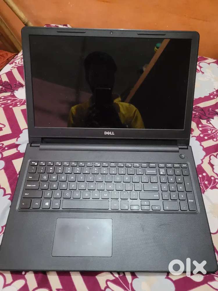 Dell Latitude (8 256)