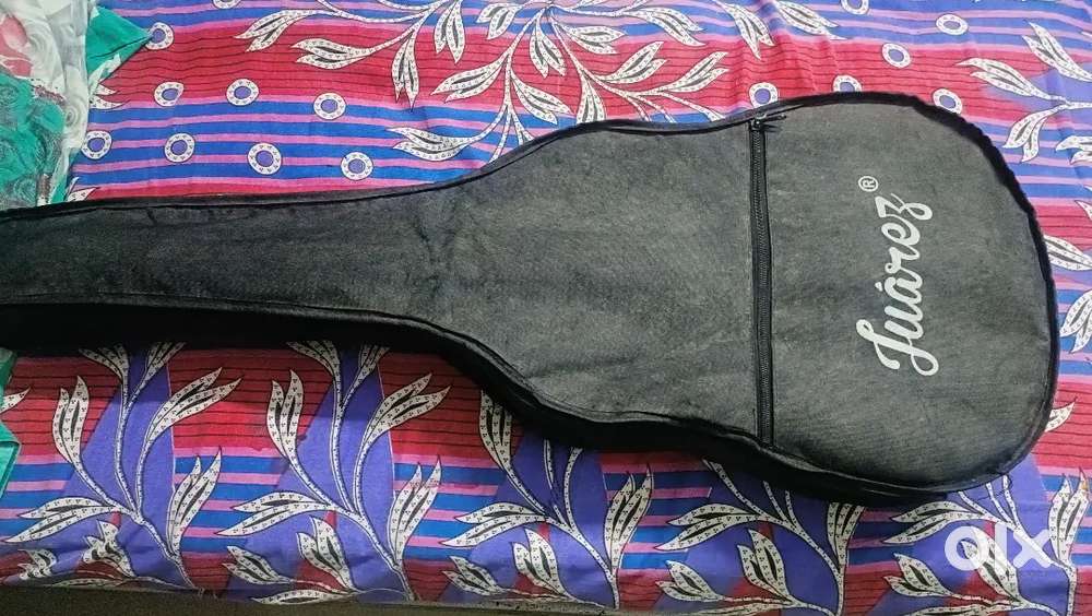 Juarez guitar special blue colour