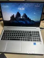 new HP i7 Laptop