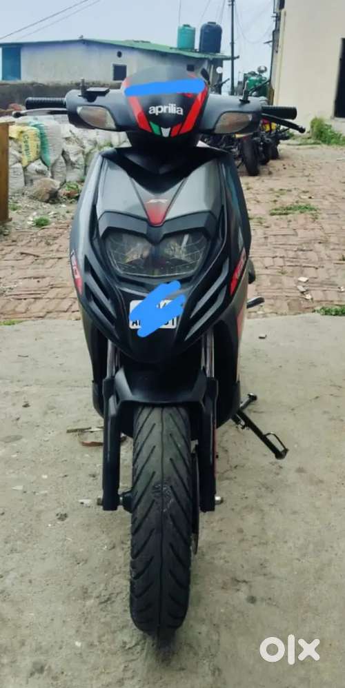 A good condition aprilia sr160
