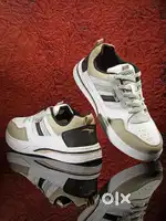 Men's sneakers shoes