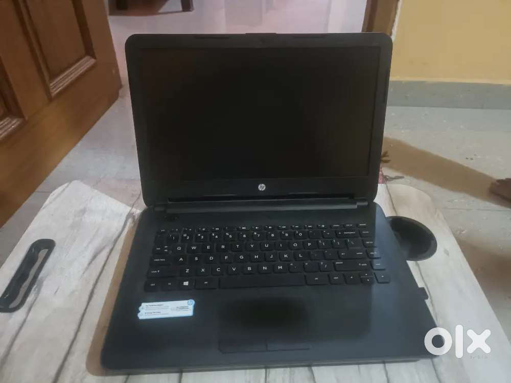 HP LAPTOP in low price