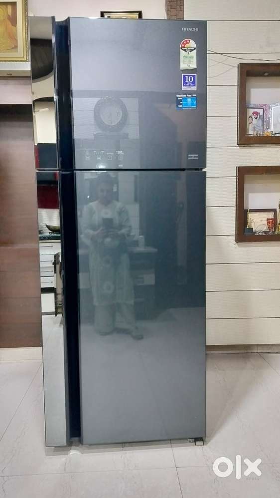 Hitachi 489 litre fridge