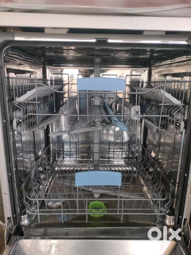 IFB Dishwasher Show room Condition