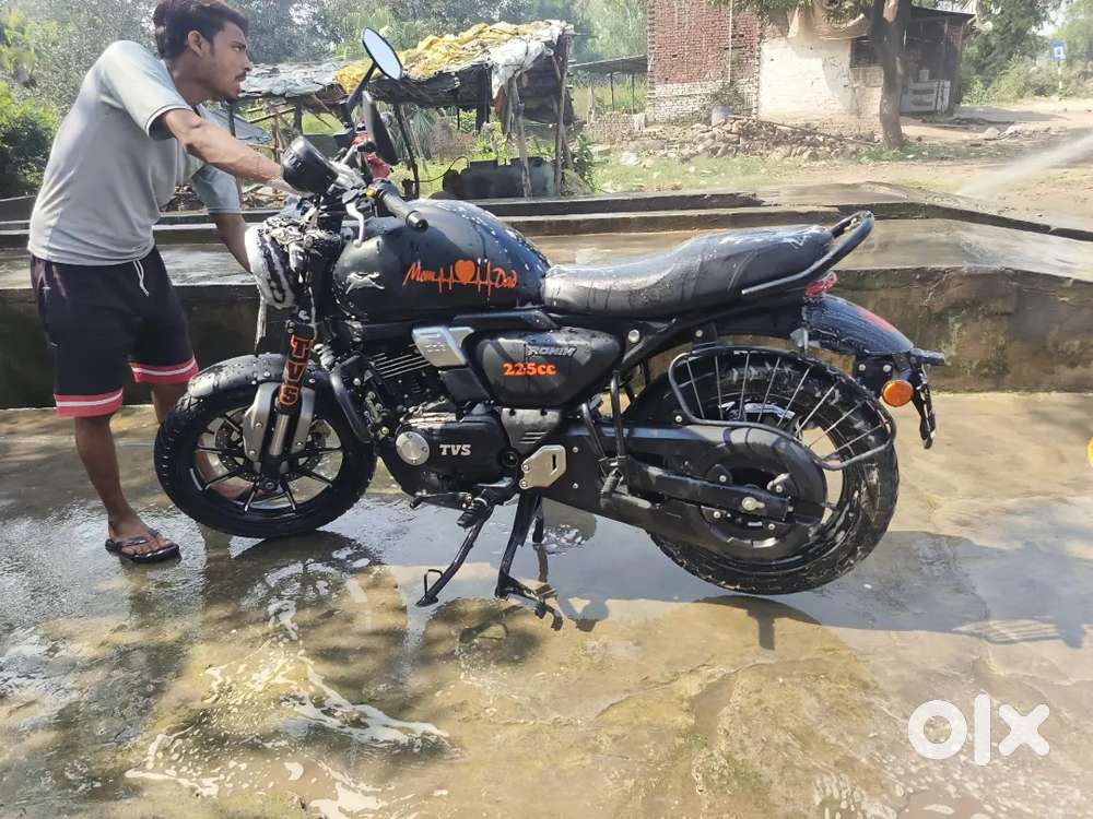 Me apni bike sell kr rha hu