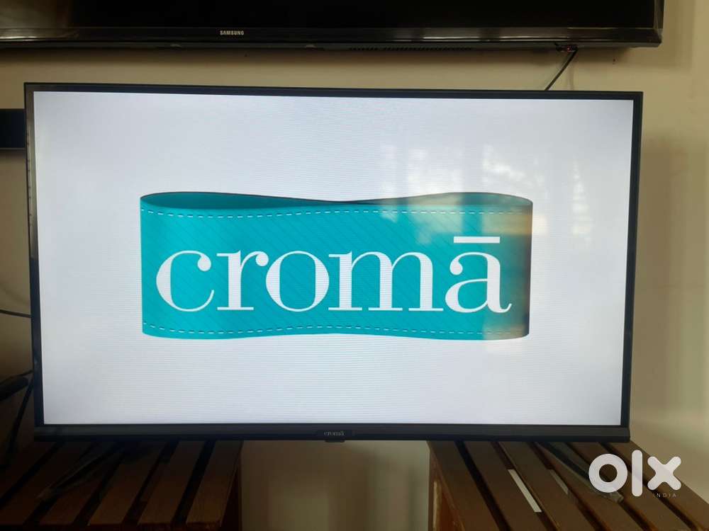 Croma 32 Inch Smart TV